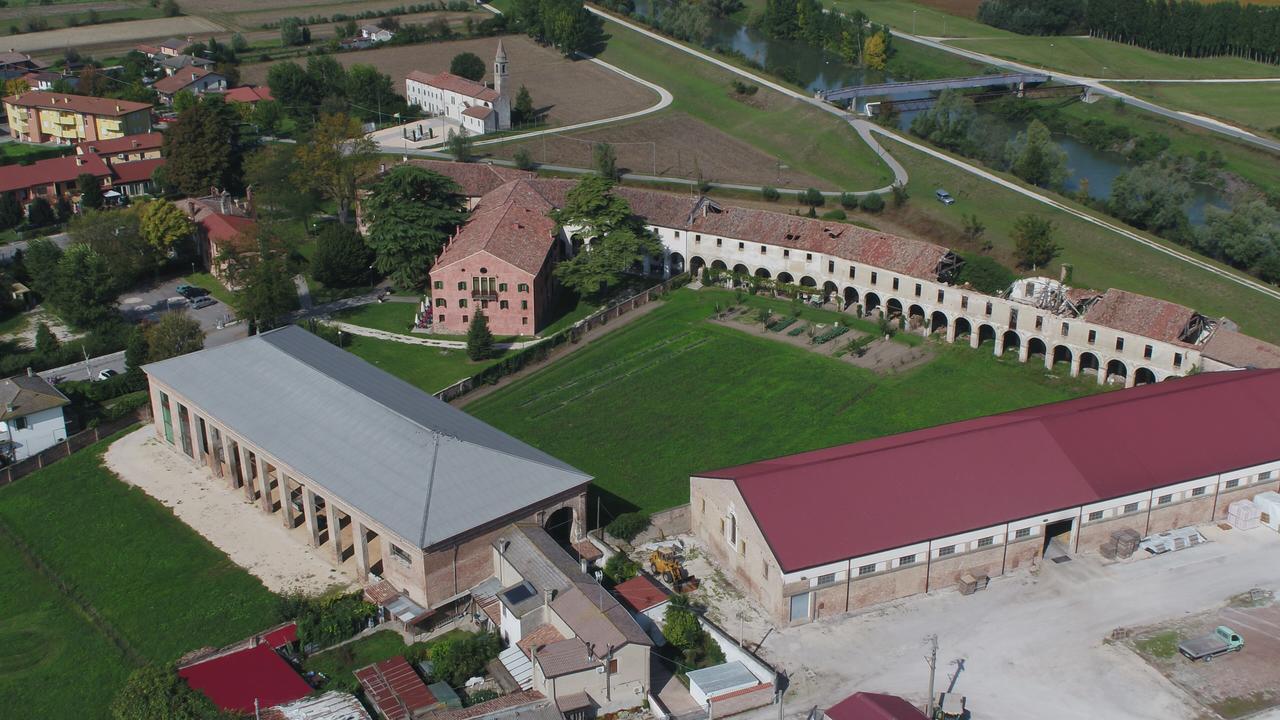 Hotel La Corte Correzzola Bilik gambar
